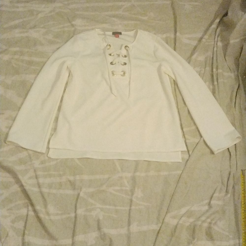 Vince Camuto white tunic - Picture 2 of 7